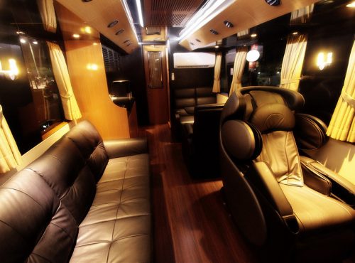 Caravan Bus Platinum AM Trans